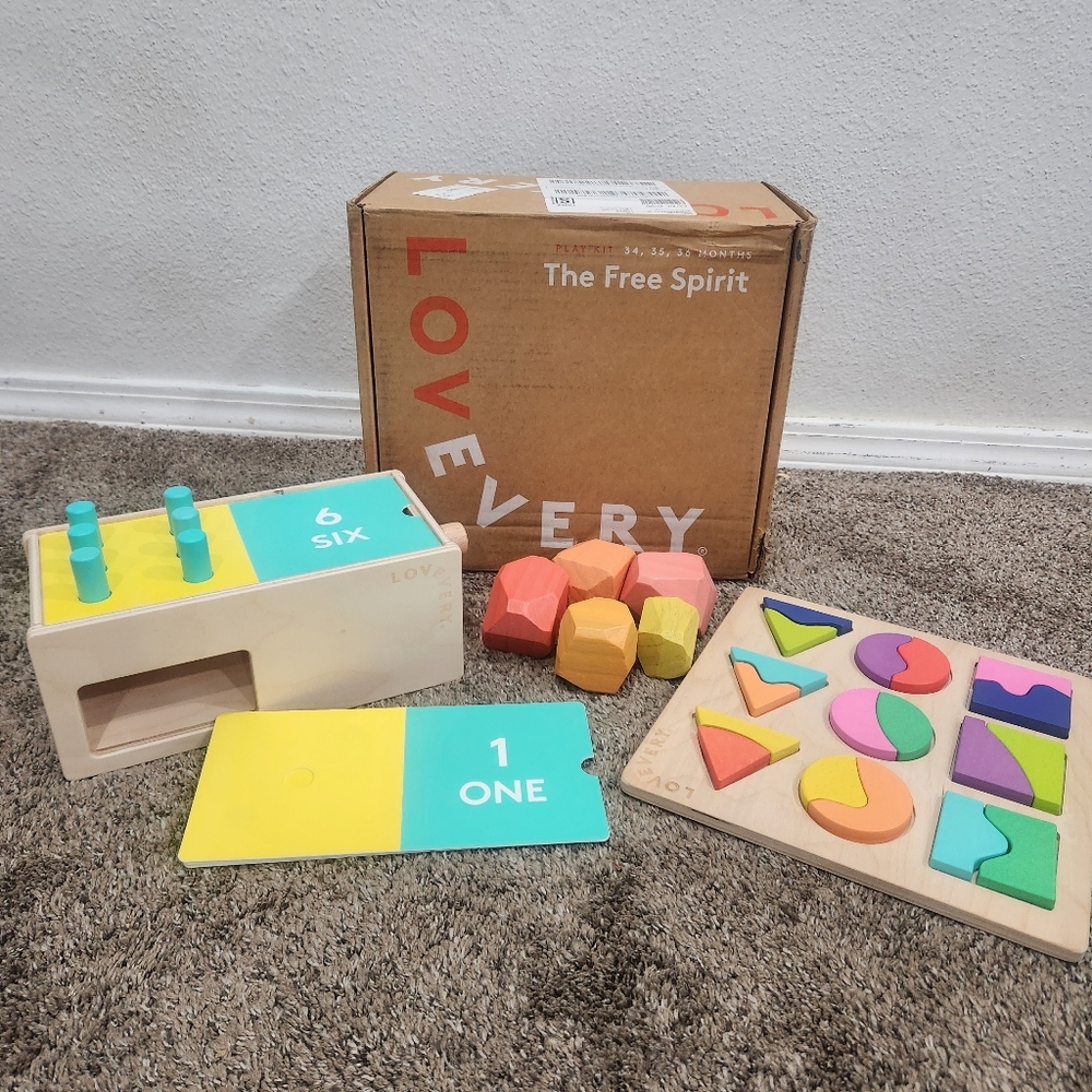 Lovevery Lot From The Free Spirit Box Slide And Count, Boulders And Shape Puzzle